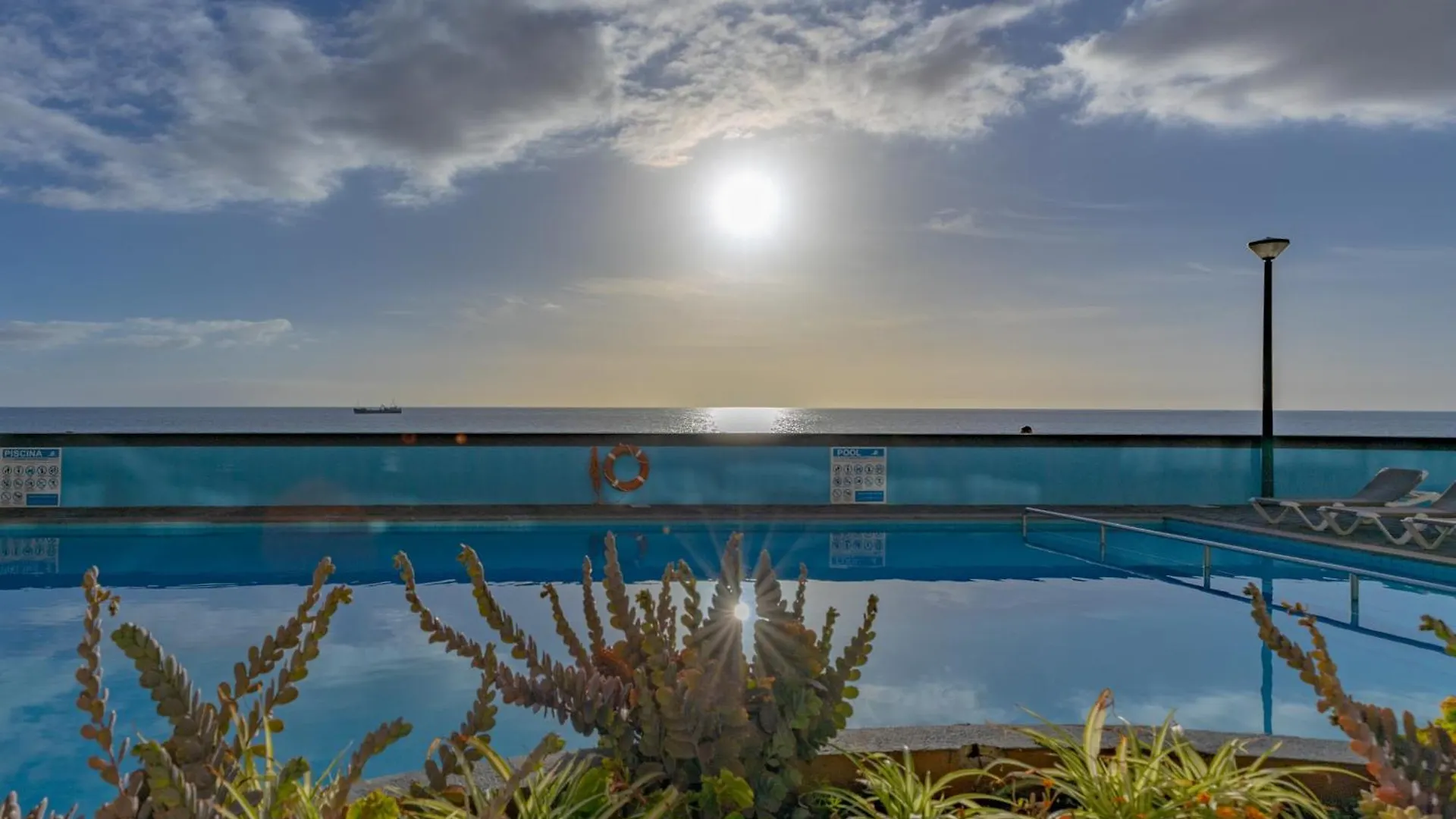 Flowers Island House 8 Infinity Funchal